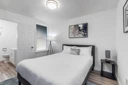 Fresh 1BR/1BA in Downtown Tacoma - 8 - Imagen 3