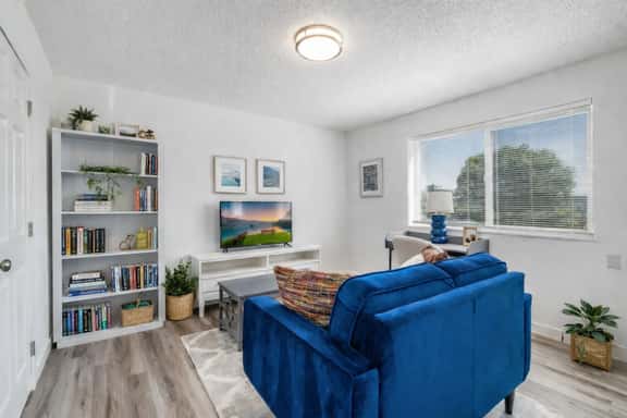 Fresh 1BR/1BA in Downtown Tacoma - 8 - Imagen 1
