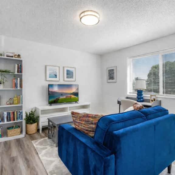 Fresh 1BR/1BA in Downtown Tacoma - 8 - Imagen 1