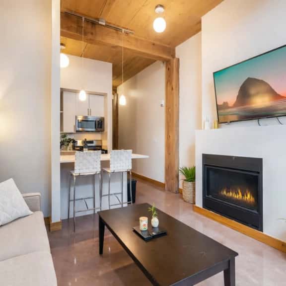 Tacoma - Lux Modern 1BR 1BA Fit for Long Stays-28 - Image 1
