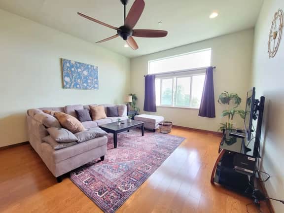 <1 mi to Dome | 3BD 2.5BA | Townhouse | Garage -24 - Imagen 2