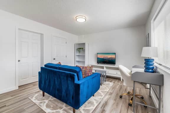 Fresh 1BR/1BA in Downtown Tacoma - 2 - Image 3