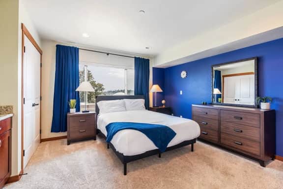 <1 mi to Dome | 3BD 2.5BA | Townhouse | Garage -20 - Image 3